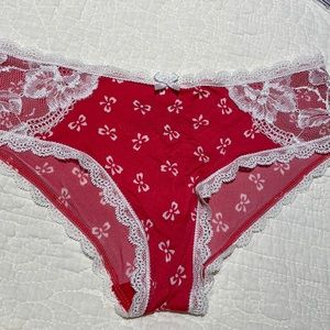 Victoria Secret Panties - Set of 4